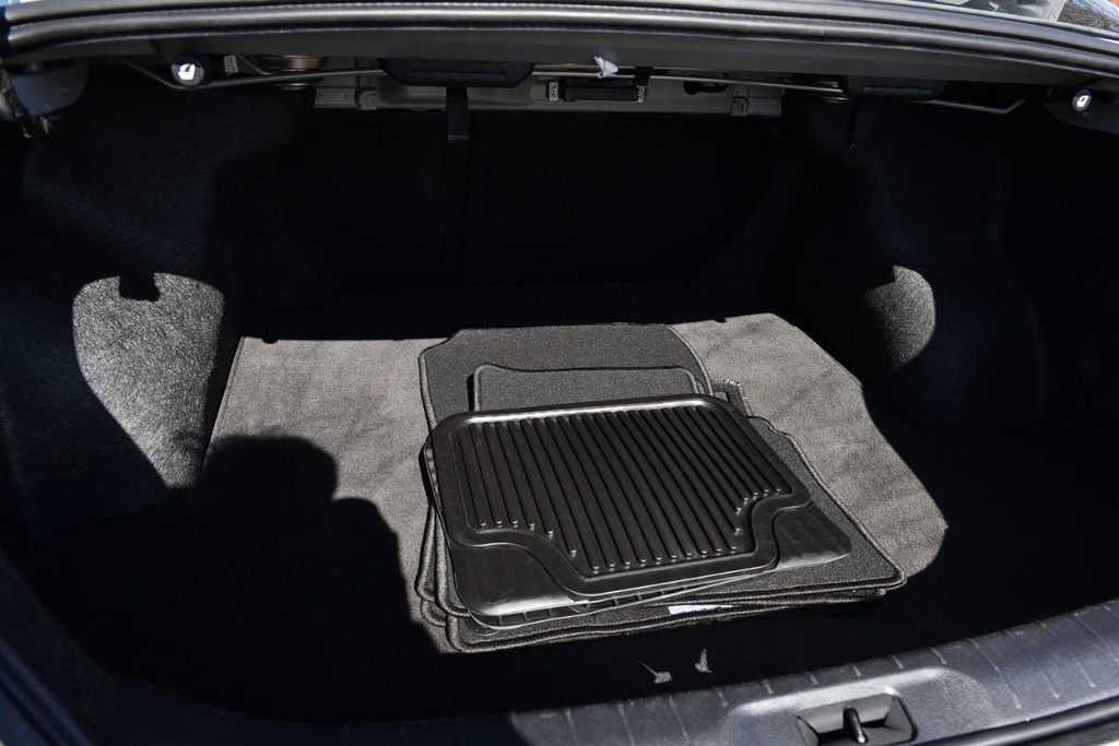 Nissan Altima Vehicle Image 23