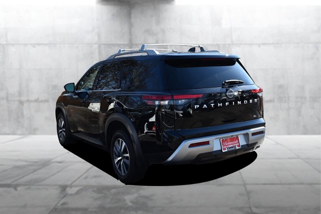 Nissan Pathfinder Vehicle Image 07