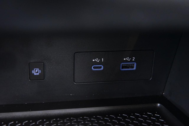 Nissan Pathfinder Vehicle Image 20