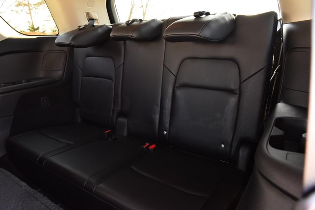 Nissan Pathfinder Vehicle Image 28