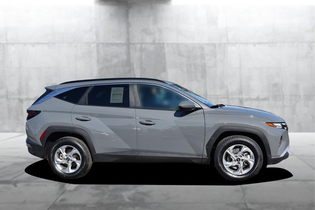Hyundai Tucson Vehicle Image 05