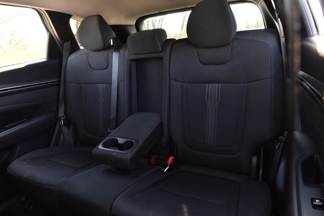 Hyundai Tucson Vehicle Image 23