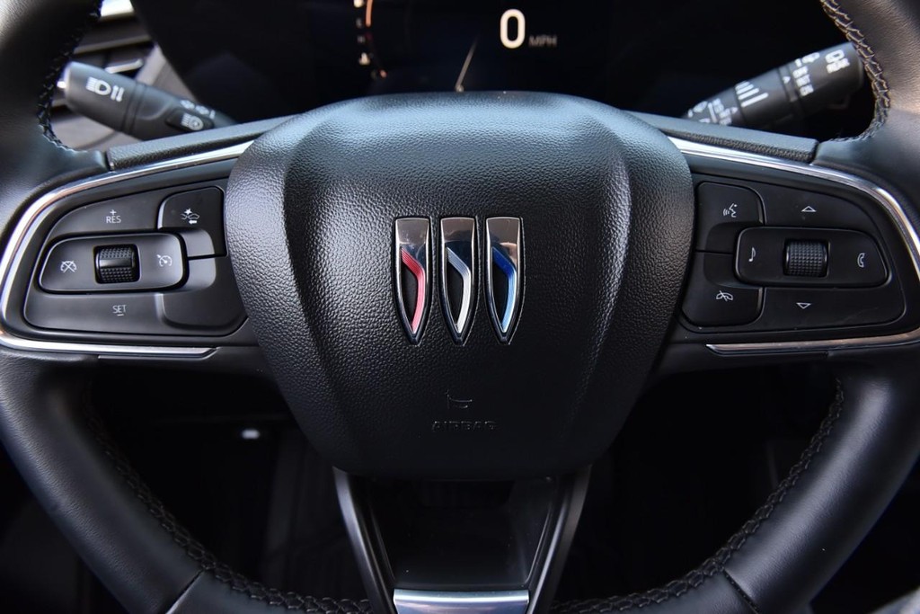 Buick Encore GX Vehicle Image 19