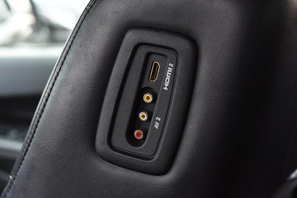 Dodge Durango Vehicle Full-screen Gallery Image 26