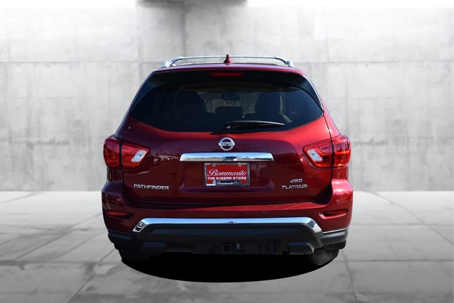 Nissan Pathfinder Vehicle Image 06