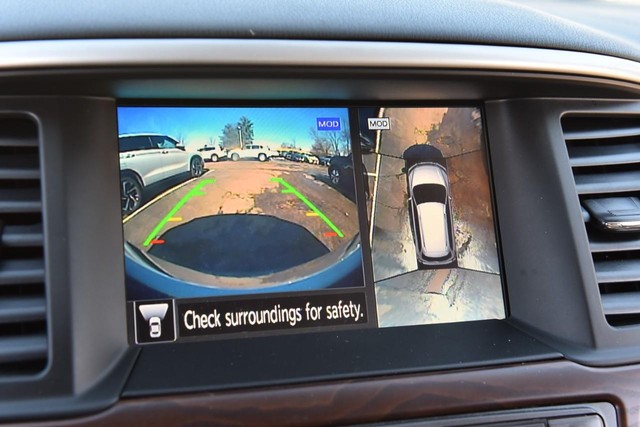 Nissan Pathfinder Vehicle Image 18