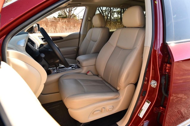 Nissan Pathfinder Vehicle Image 27