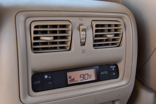 Nissan Pathfinder Vehicle Image 31