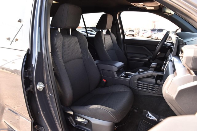 Toyota 4Runner Vehicle Image 21