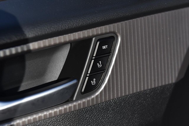 Hyundai Sonata Vehicle Image 10