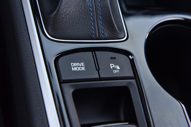 Hyundai Sonata Vehicle Image 20