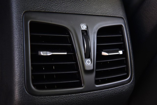 Hyundai Sonata Vehicle Image 27