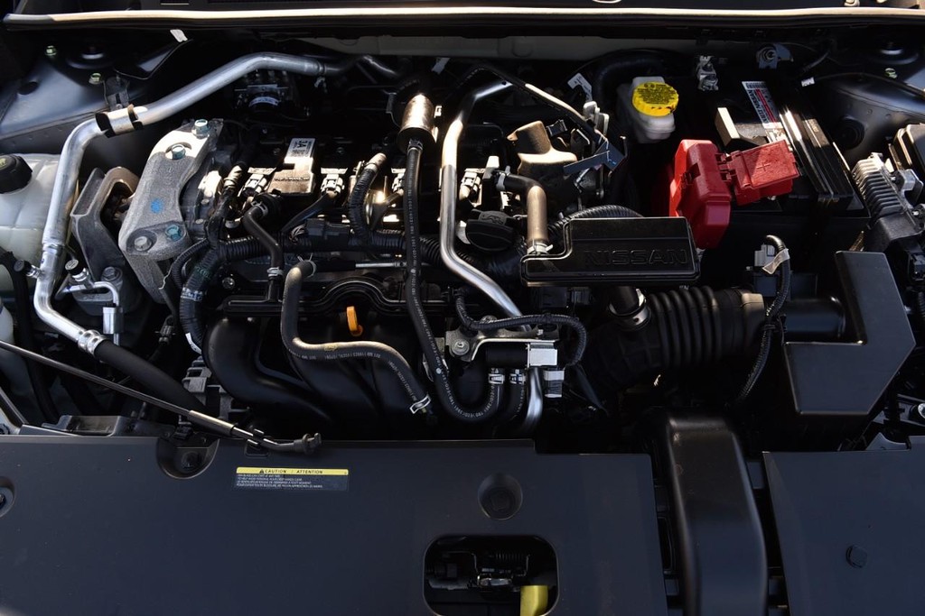 Nissan Sentra Vehicle Image 24