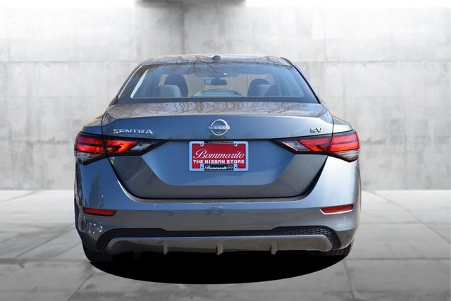 Nissan Sentra Vehicle Image 06