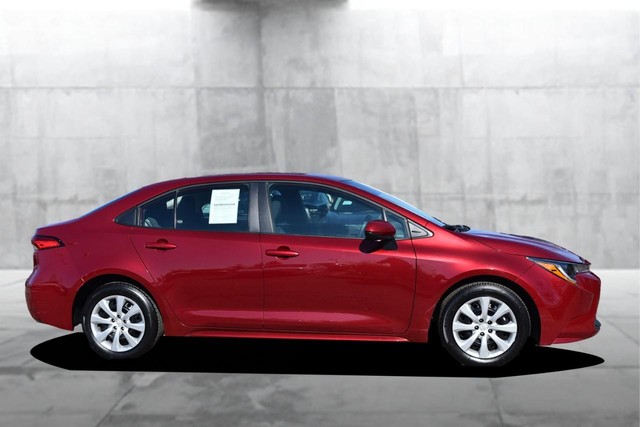 Toyota Corolla Vehicle Image 05