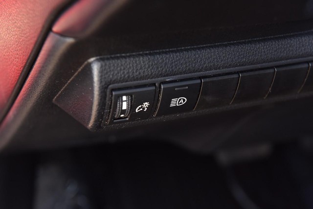 Toyota Corolla Vehicle Image 10