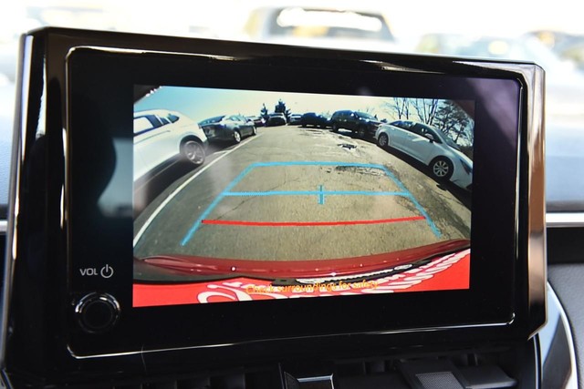 Toyota Corolla Vehicle Image 12