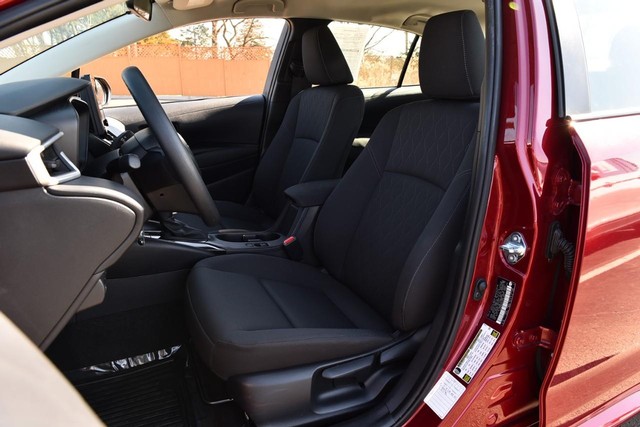 Toyota Corolla Vehicle Image 16