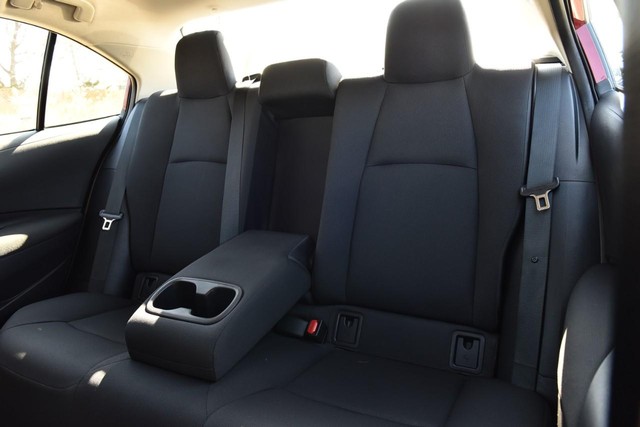 Toyota Corolla Vehicle Image 18