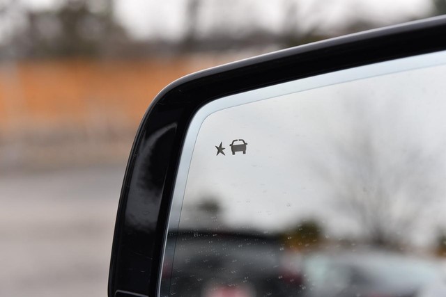 Chevrolet Traverse Vehicle Image 13