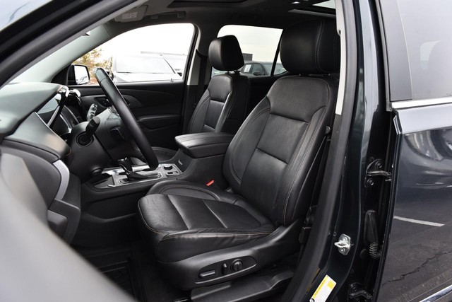 Chevrolet Traverse Vehicle Image 24