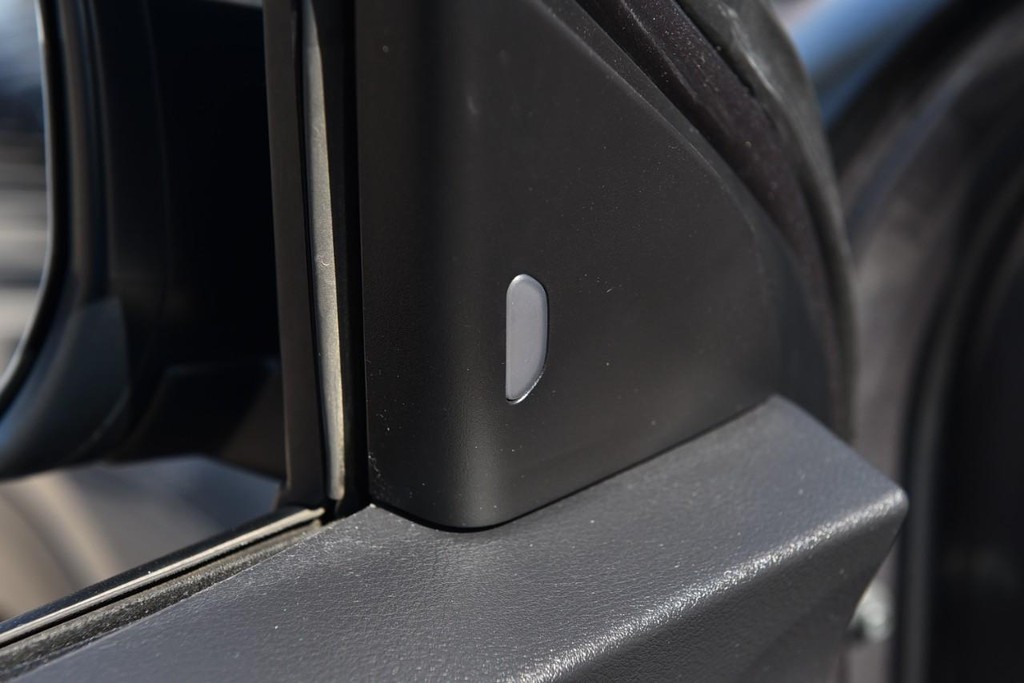 Nissan Kicks Vehicle Image 10