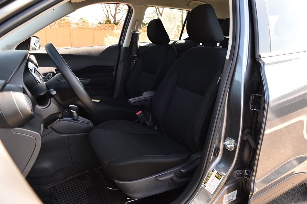 Nissan Kicks Vehicle Image 19