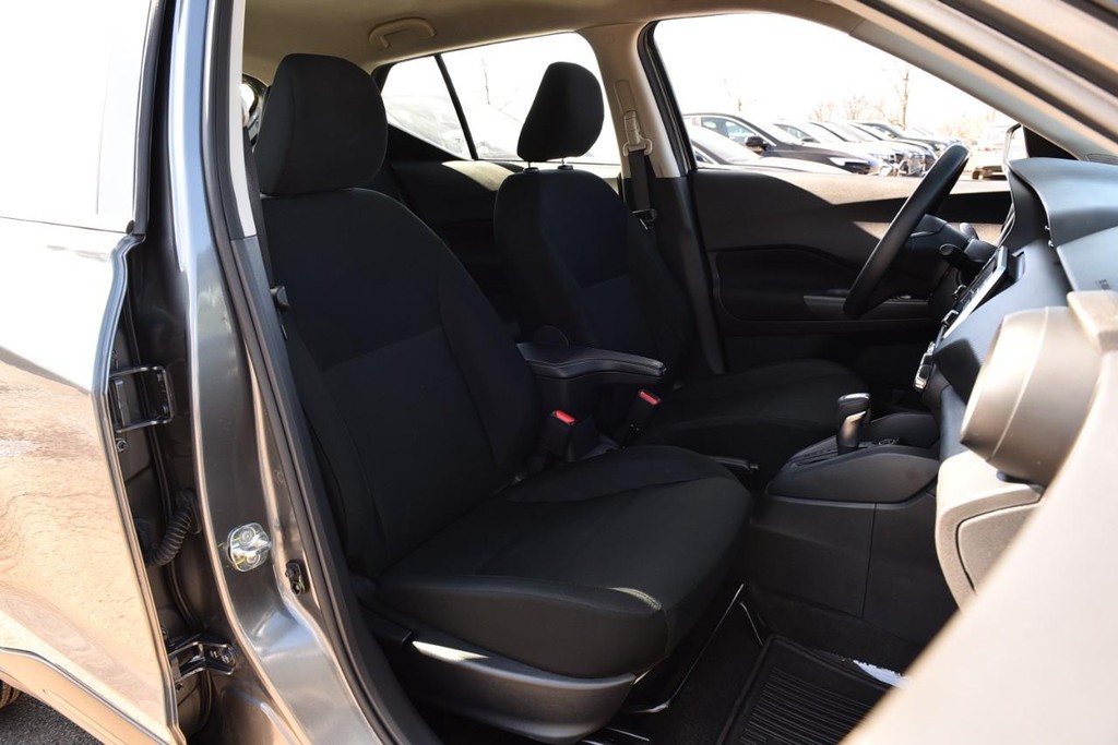 Nissan Kicks Vehicle Image 20