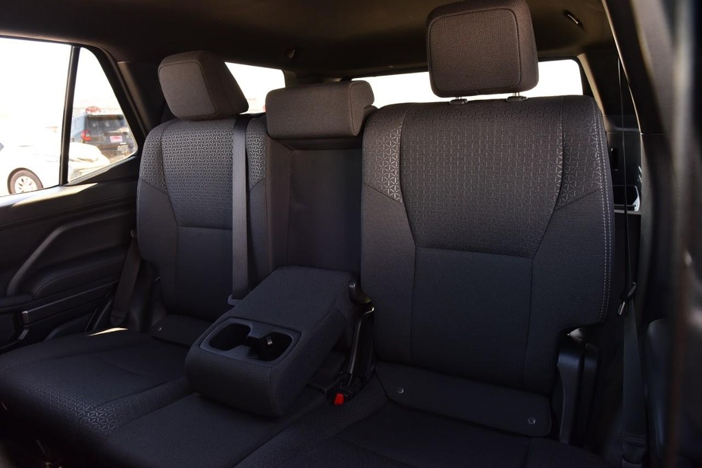 Toyota 4Runner Vehicle Image 22