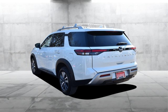 Nissan Pathfinder Vehicle Image 07