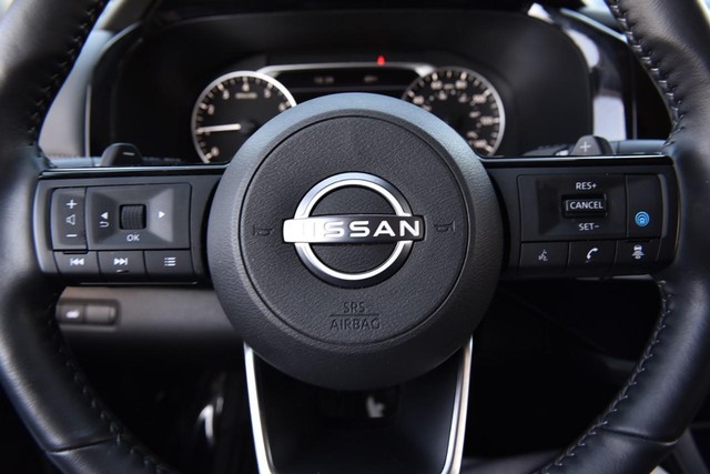 Nissan Pathfinder Vehicle Image 22