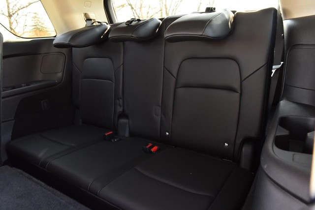 Nissan Pathfinder Vehicle Image 28