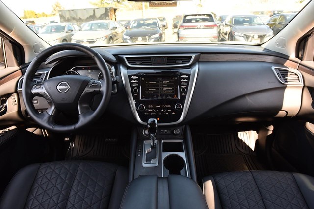 Nissan Murano Vehicle Image 08