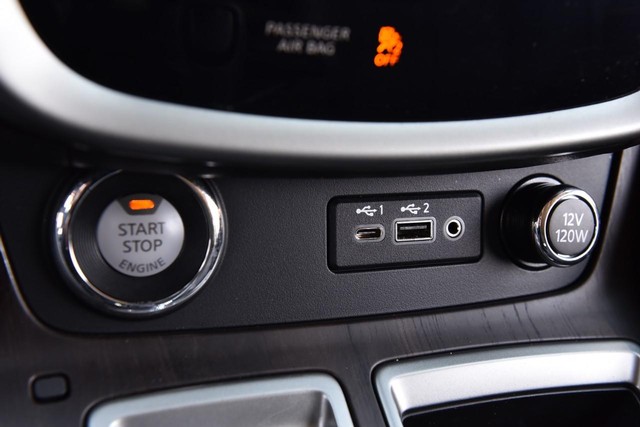 Nissan Murano Vehicle Image 21