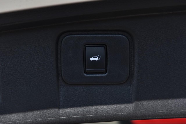 Nissan Murano Vehicle Image 30