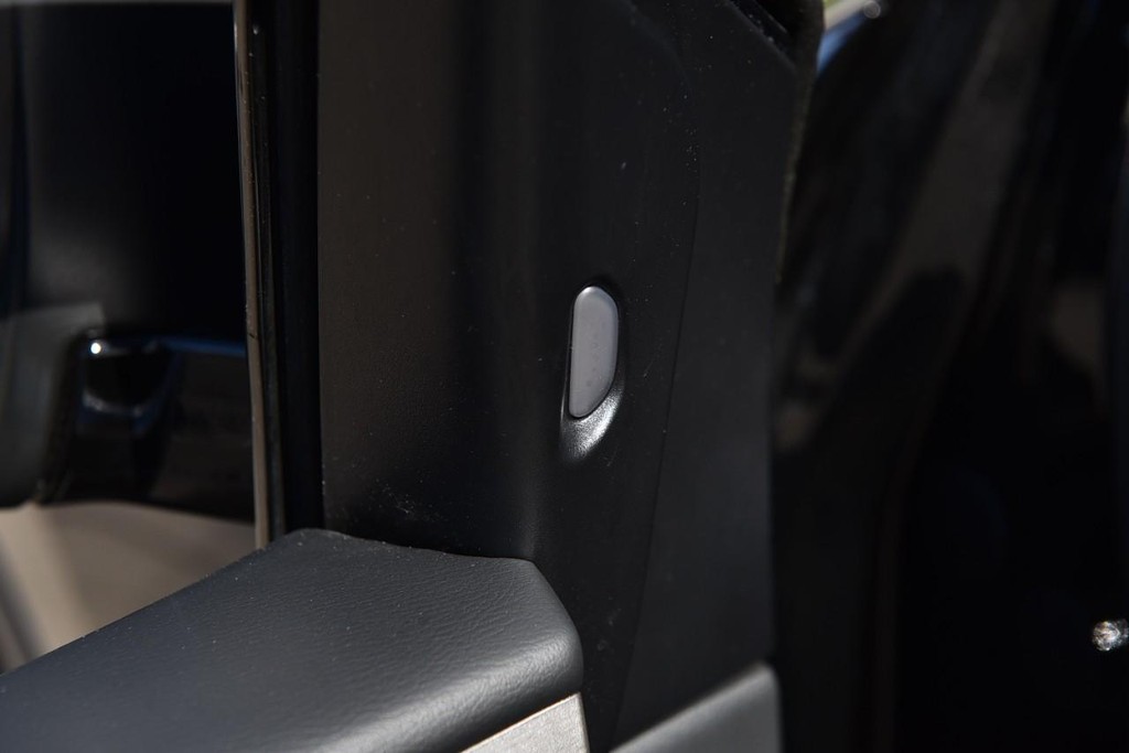 Nissan Murano Vehicle Image 10