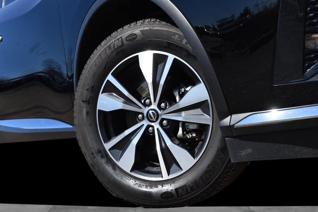 Nissan Murano Vehicle Image 03