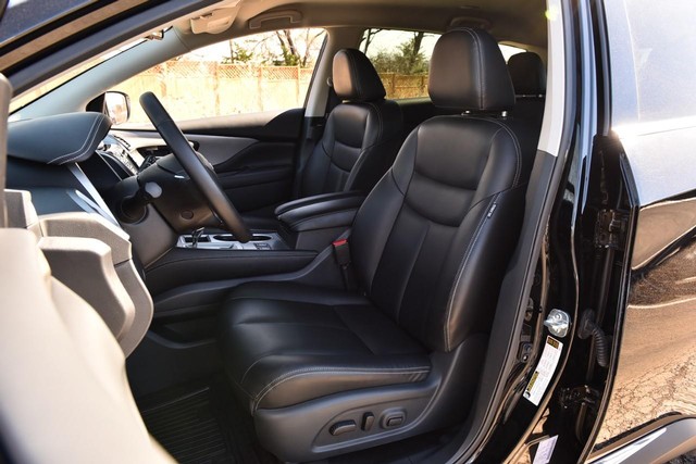 Nissan Murano Vehicle Image 20