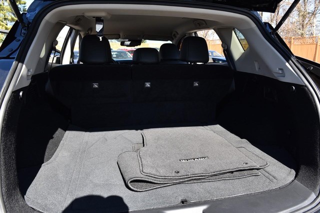 Nissan Murano Vehicle Image 24