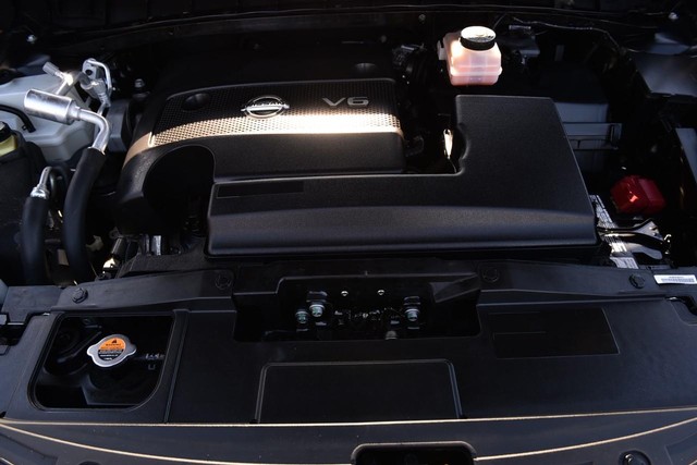 Nissan Murano Vehicle Image 25