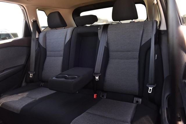 Nissan Rogue Vehicle Image 21