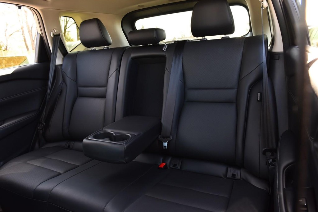 Nissan Rogue Vehicle Image 22