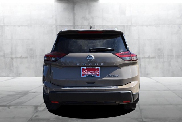 Nissan Rogue Vehicle Image 06