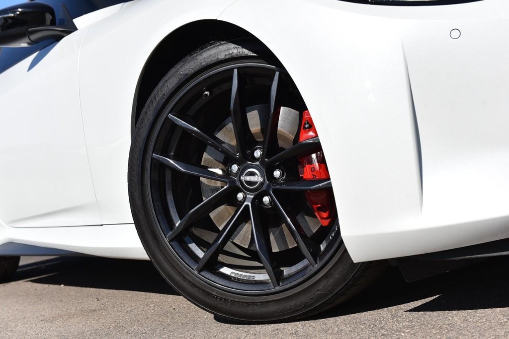 Nissan Z Vehicle Image 03