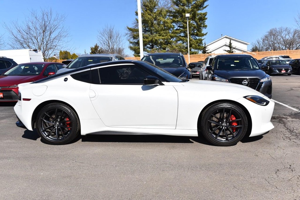 Nissan Z Vehicle Image 05