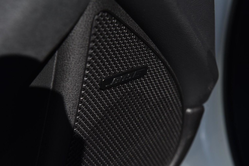 Nissan Z Vehicle Image 11