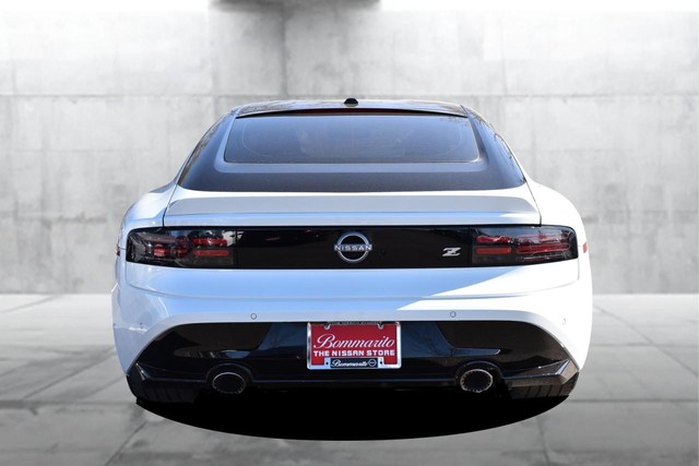 Nissan Z Vehicle Image 06