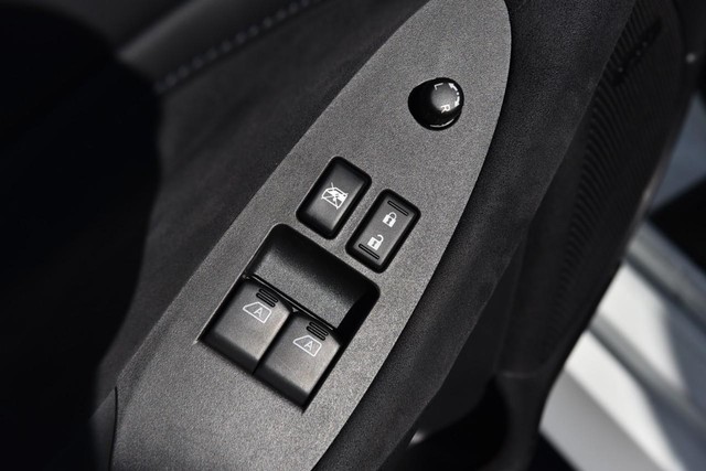 Nissan Z Vehicle Image 10