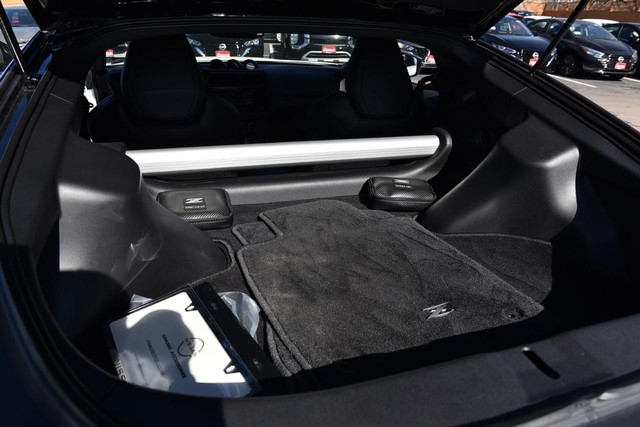 Nissan Z Vehicle Image 26