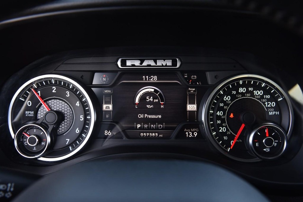 Ram 1500 Vehicle Image 13